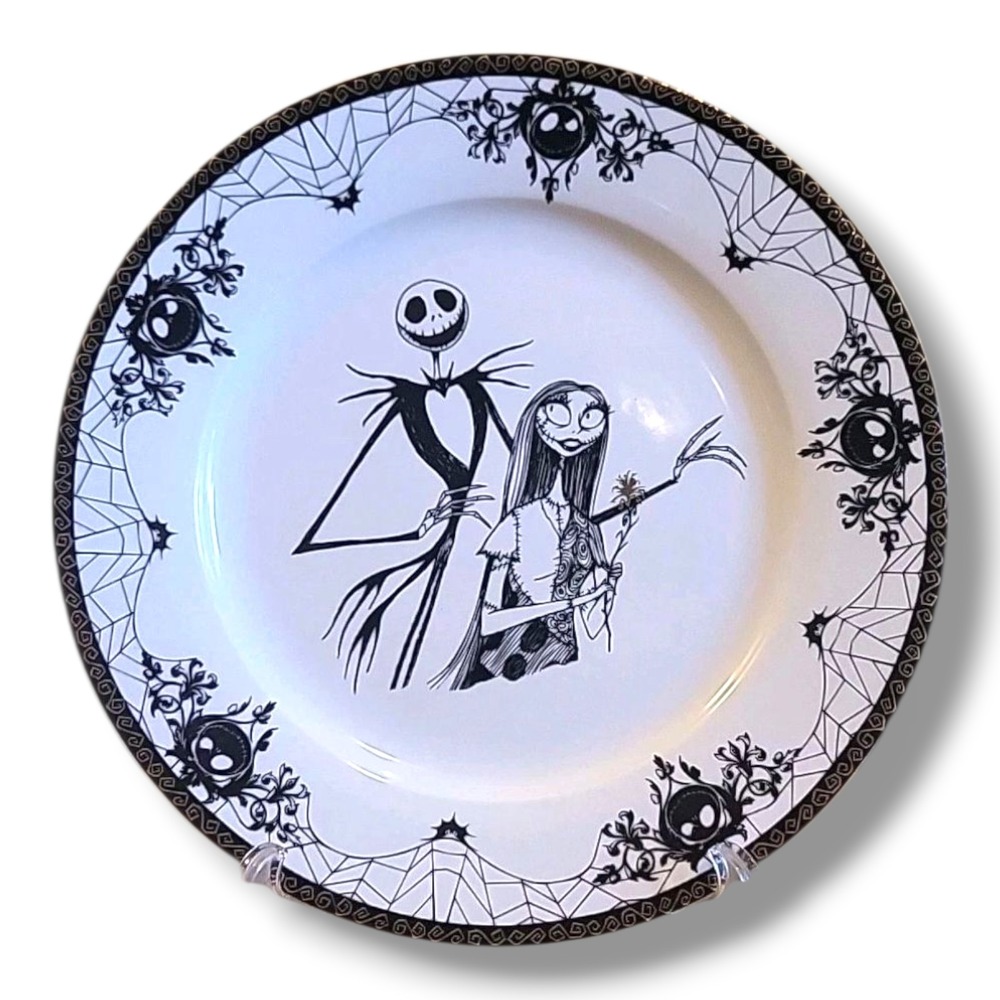 Disney Tim Burton Nightmare Before Christmas Jack Sally Zrike 10.5" Dinner Plate